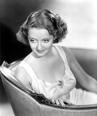 Bette Davis pic #367914
