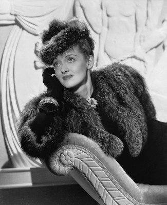 Bette Davis pic #368977