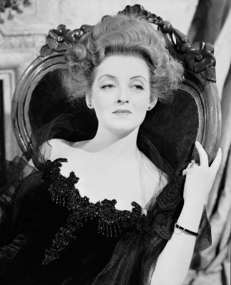 Bette Davis pic #368823