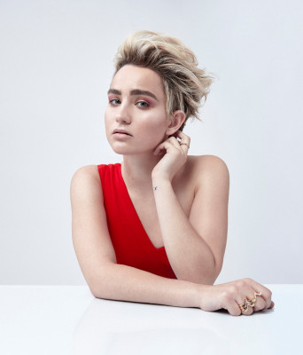 photo 6 in Bex Taylor Klaus gallery [id881697] 2016-10-08 00:00:00
