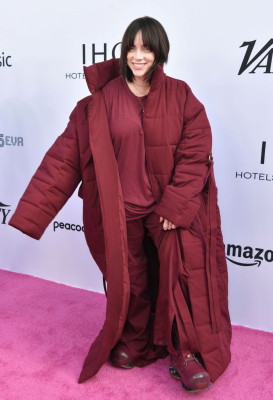 photo 23 in Billie Eilish gallery [id1286676] 2021-12-16 00:00:00