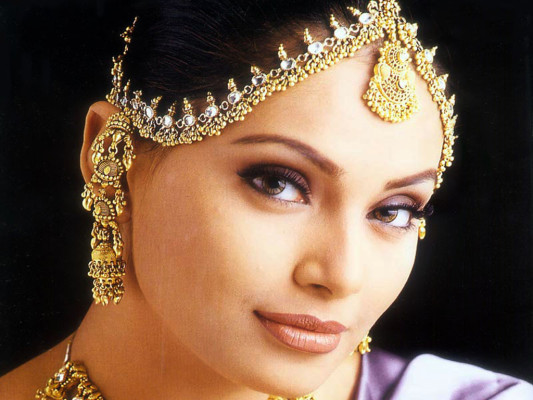Bipasha Basu pic #100390