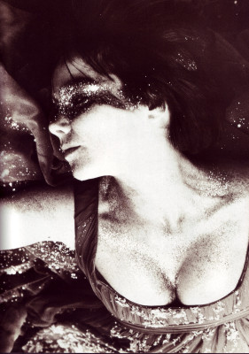 photo 7 in Bjork gallery [id564165] 2013-01-03 00:00:00