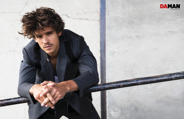 Brenton Thwaites pic #1290188