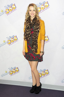 Bridgit Mendler pic #604624