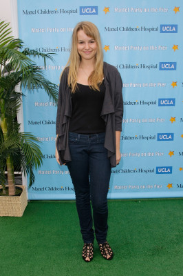 Bridgit Mendler pic #576866