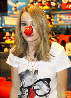 Bridgit Mendler pic #666392