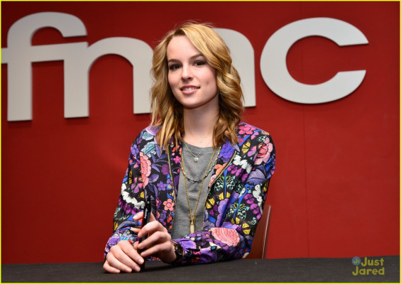 Bridgit Mendler pic #666422