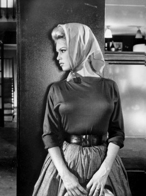 photo 4 in Brigitte Bardot gallery [id141697] 2009-03-25 00:00:00