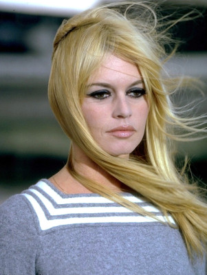 photo 15 in Brigitte Bardot gallery [id131407] 2009-02-04 00:00:00