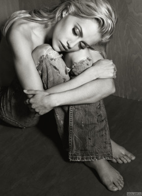 photo 4 in Brittany Murphy gallery [id36994] -0001-11-30 00:00:00