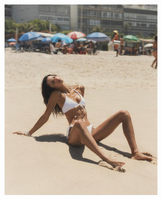 Bruna Lirio pic #1372248