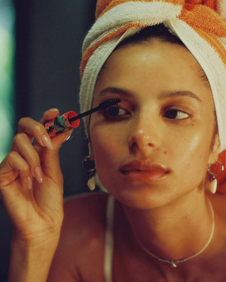 Bruna Lirio pic #1349461