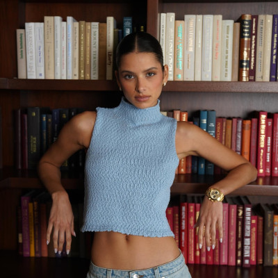 Bruna Lirio pic #1332388