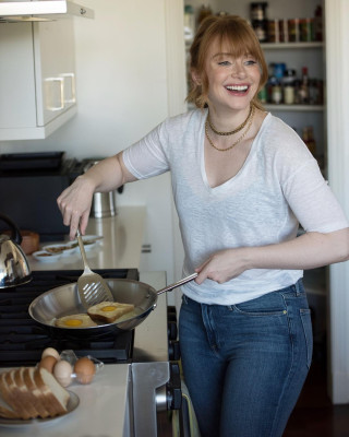 Bryce Dallas Howard pic #1009766