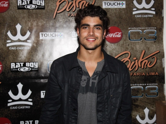 Caio Castro  pic #485698