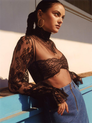 Camila Mendes pic #1333061