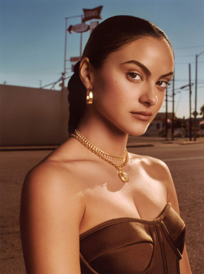 Camila Mendes pic #1333062