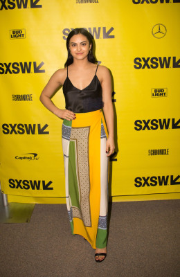 Camila Mendes pic #1019925
