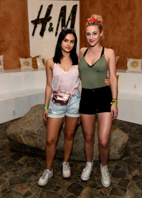 Camila Mendes pic #924711