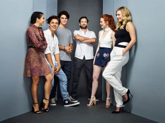 Camila Mendes pic #977772
