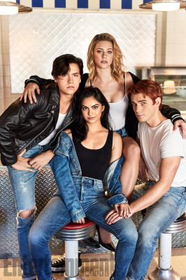 Camila Mendes pic #977694
