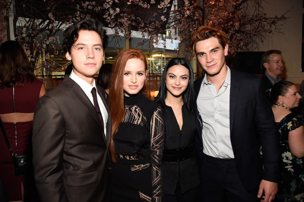 Camila Mendes pic #977753