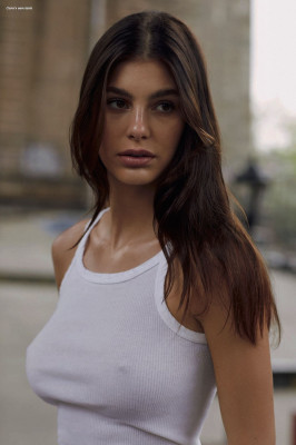 Camila Morrone pic #1141160