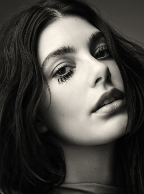 Camila Morrone pic #1349841