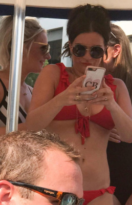 Candice Brown pic #1060207