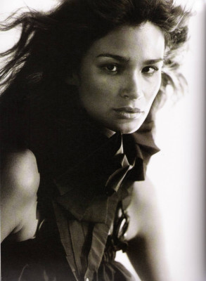 Caroline Ribeiro pic #242136
