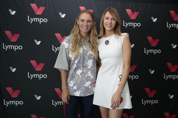 Caroline Wozniacki pic #1030958