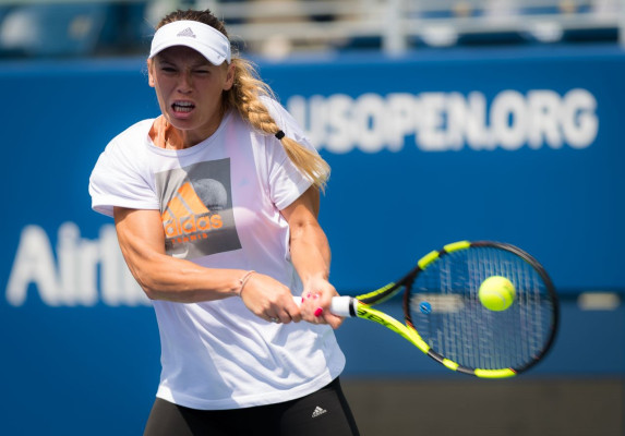 Caroline Wozniacki pic #1060937