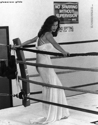 Carre Otis pic #1369803