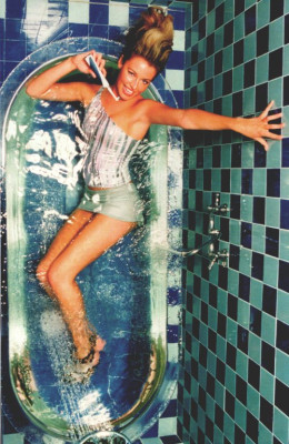 Cat Deeley pic #22005