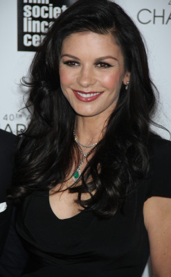 Catherine Zeta Jones pic #600186