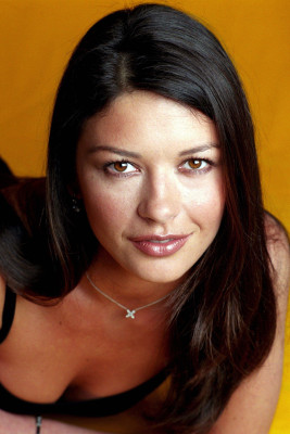 Catherine Zeta Jones pic #620272