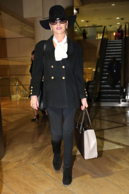 Catherine Zeta Jones pic #571418