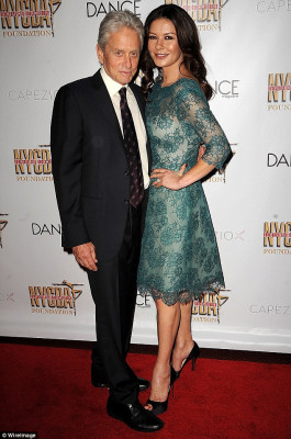 Catherine Zeta Jones pic #802689