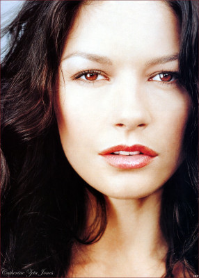 photo 3 in Catherine Zeta Jones gallery [id9779] -0001-11-30 00:00:00