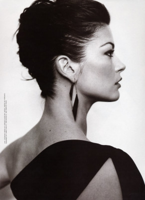 Catherine Zeta Jones pic #45748