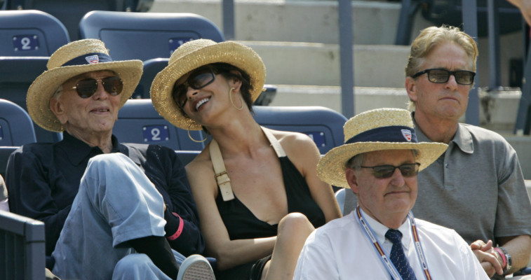 Catherine Zeta Jones pic #695547