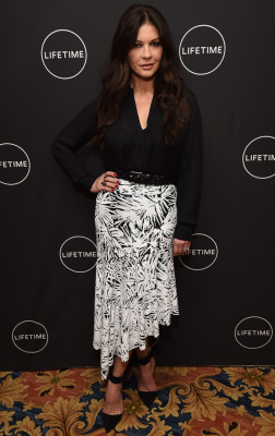 Catherine Zeta Jones pic #1000758