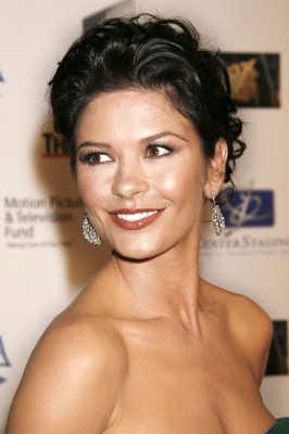 photo 21 in Catherine Zeta Jones gallery [id363750] 2011-03-31 00:00:00