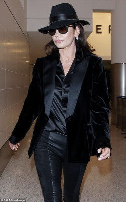 Catherine Zeta Jones pic #978715