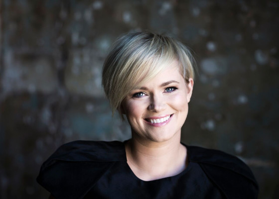 Cecelia Ahern  pic #1099110