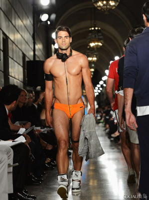 Chad White pic #533838