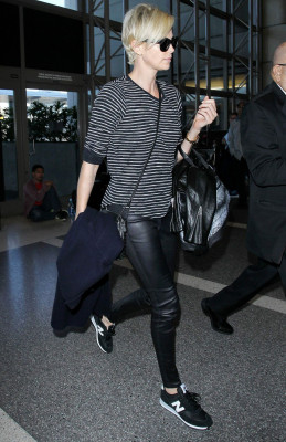 Charlize Theron pic #810953