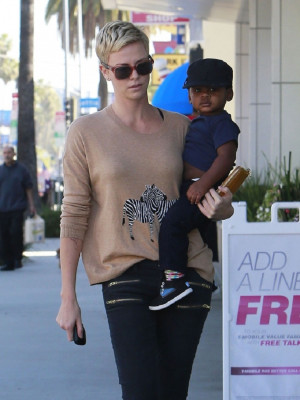 Charlize Theron pic #585662