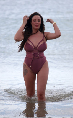 photo 7 in Charlotte Crosby gallery [id1045283] 2018-06-20 00:00:00
